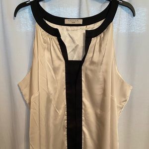 Tahari Tank top